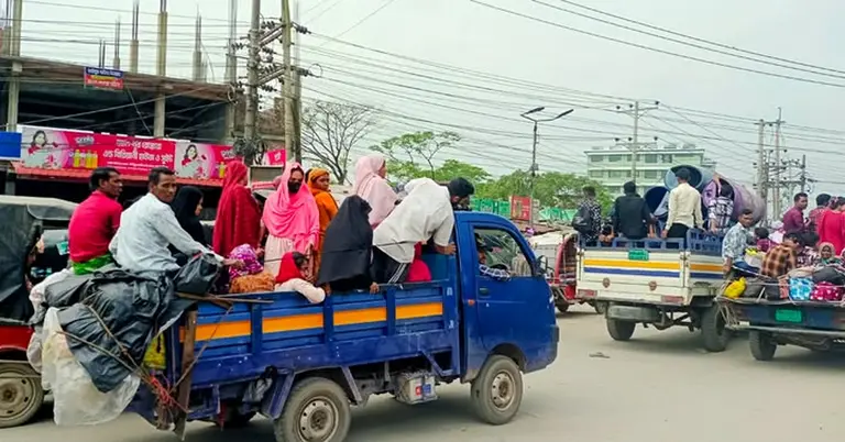 ঈদে ঘরমুখো মানুষ